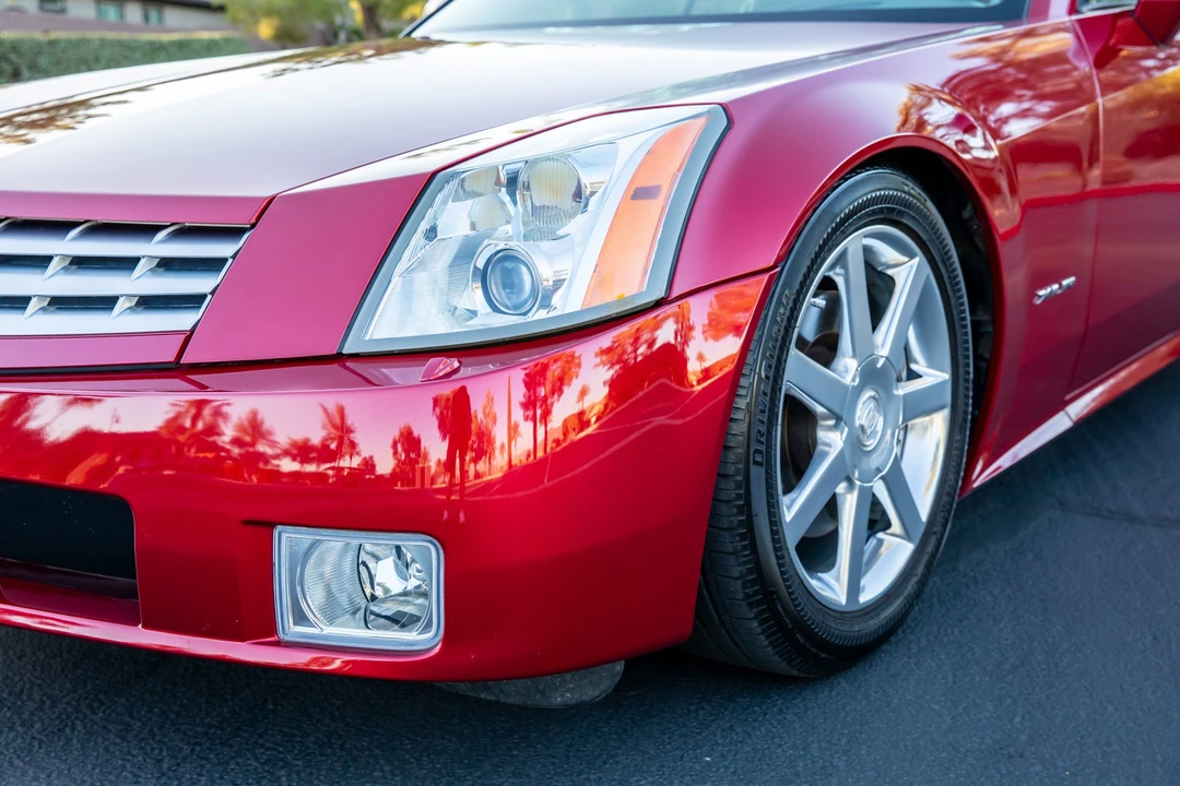 2005 Cadillac XLR - Image 23 of 31