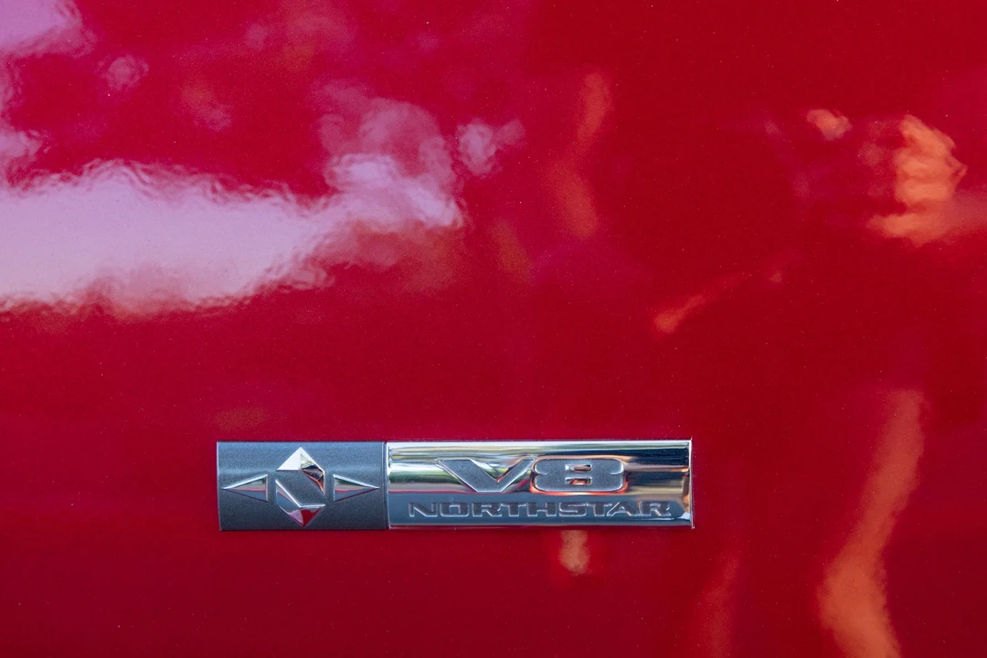 2005 Cadillac XLR - Image 24 of 31