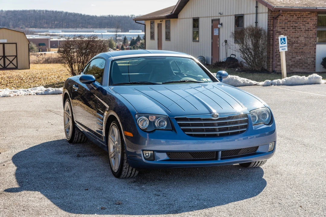 2005 Chrysler Crossfire - Image 2 of 31