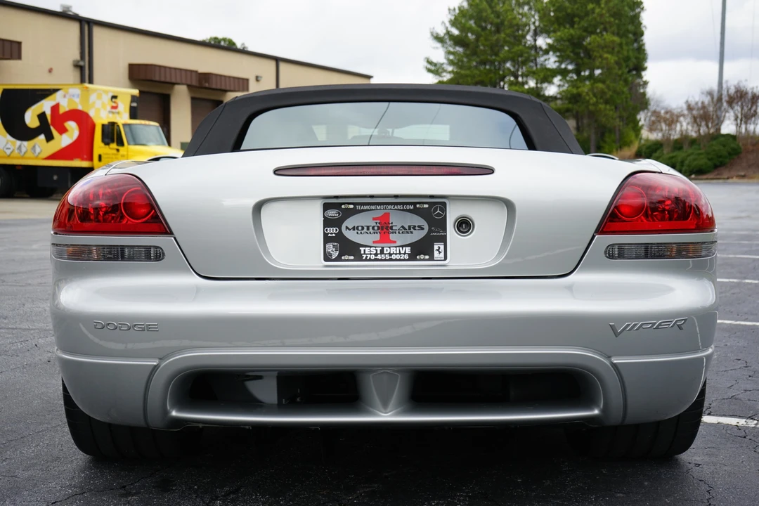 2005 Dodge Viper 4th Gen - Image 21 of 31