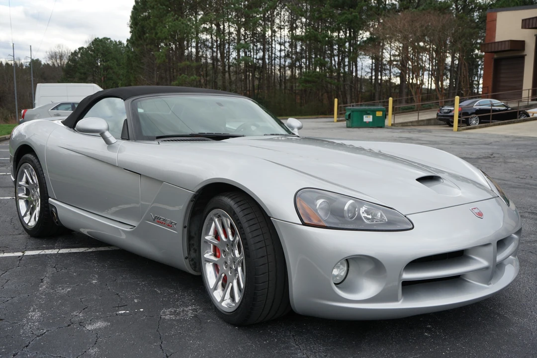 2005 Dodge Viper 4th Gen - Image 27 of 31