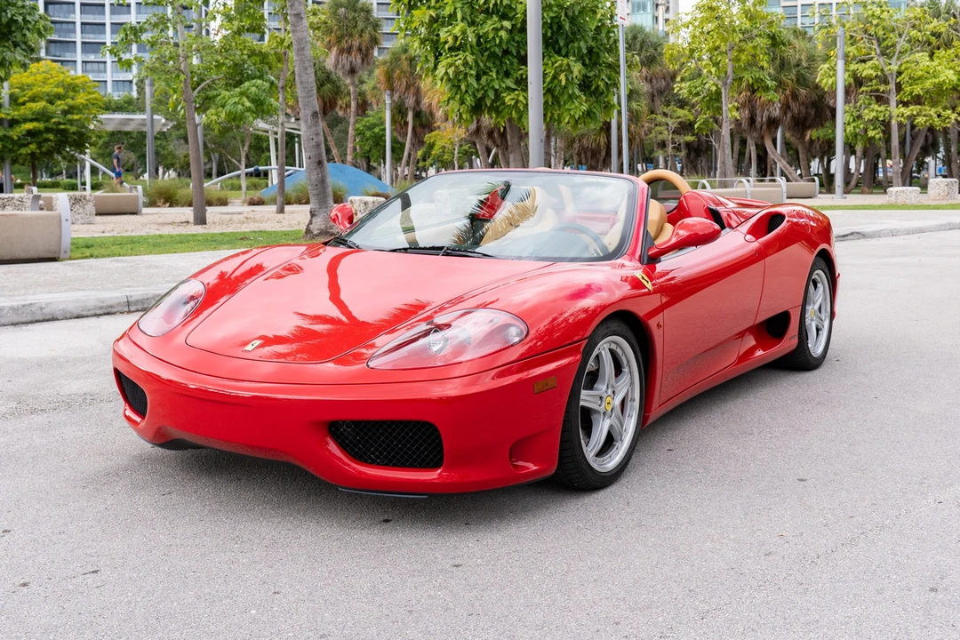 2005 Ferrari 360 Spider - Image 2 of 31