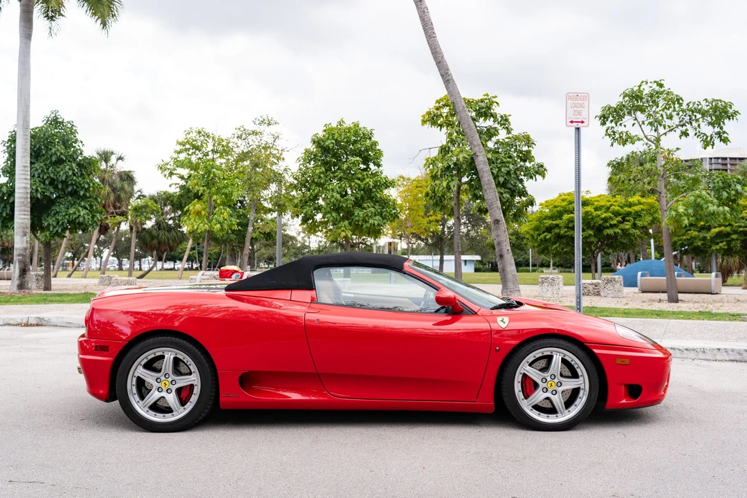 2005 Ferrari 360 Spider - Image 9 of 31
