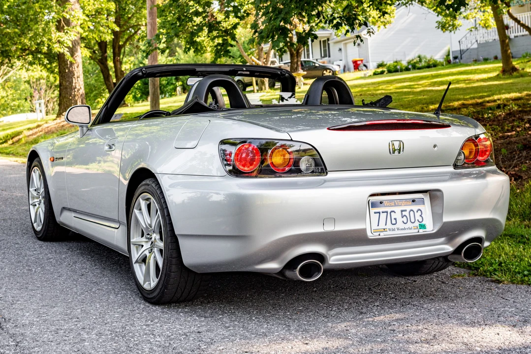 2005 Honda AP2 S2000 - Image 8 of 31