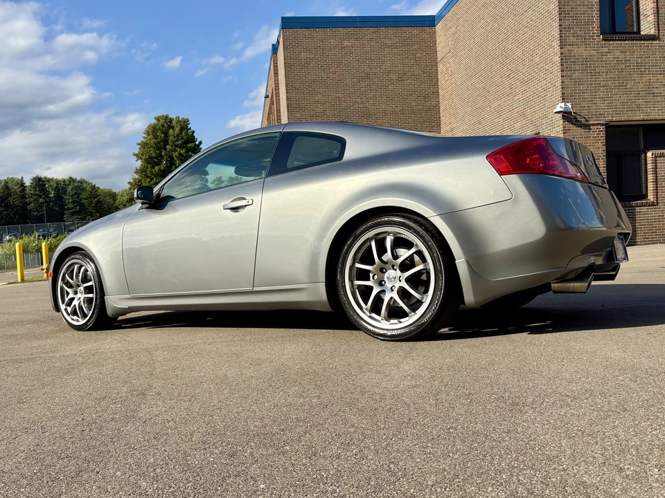 2005 Infiniti G35 3rd Gen - Image 25 of 31