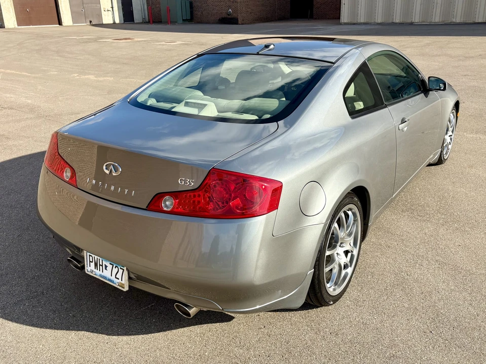 2005 Infiniti G35 3rd Gen - Image 19 of 31