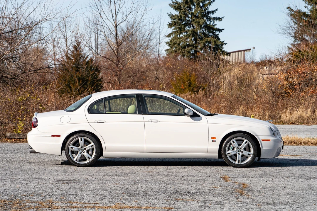2005 Jaguar S-Type 2nd Gen - Image 31 of 31