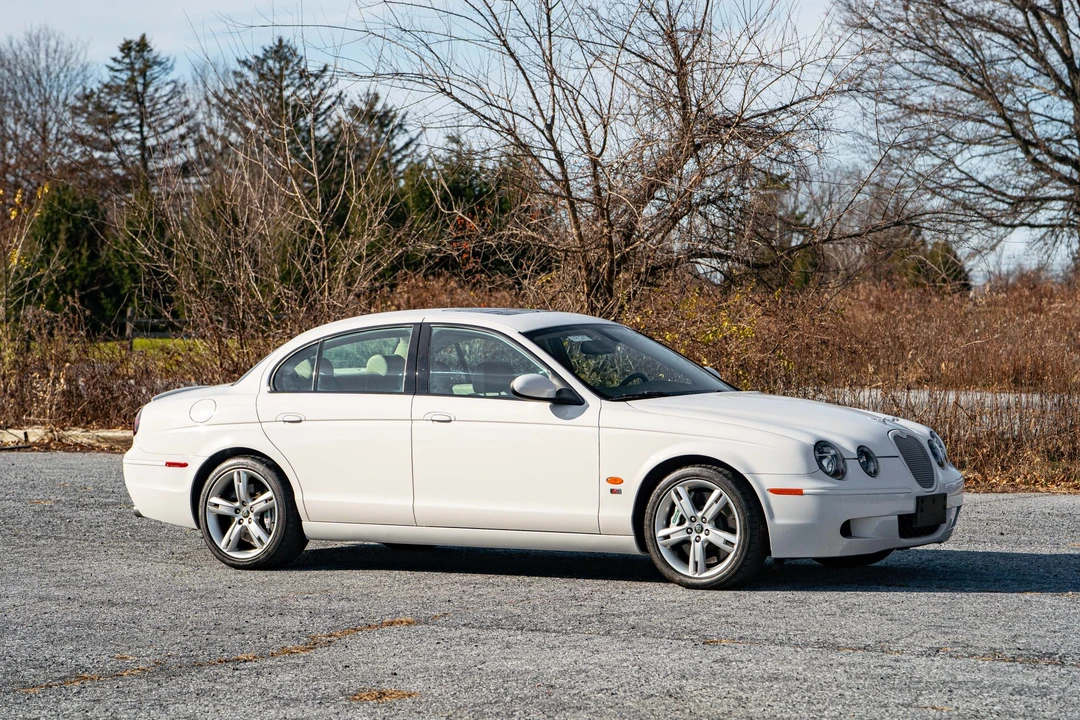 2005 Jaguar S-Type 2nd Gen - Image 27 of 31