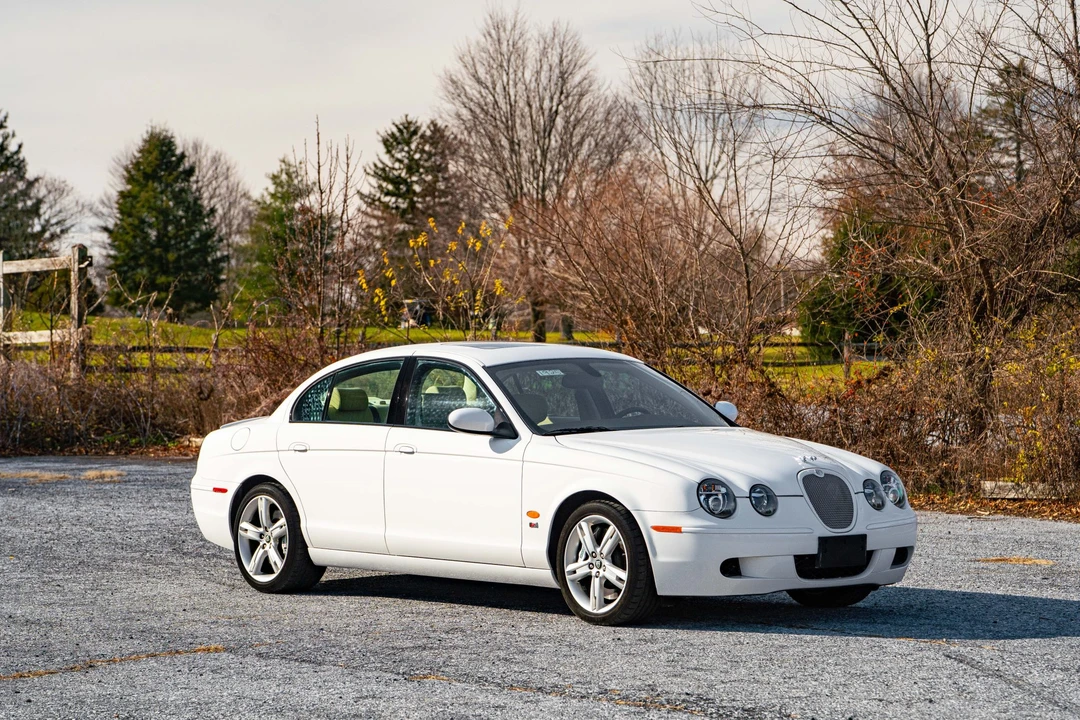 2005 Jaguar S-Type 2nd Gen - Image 25 of 31