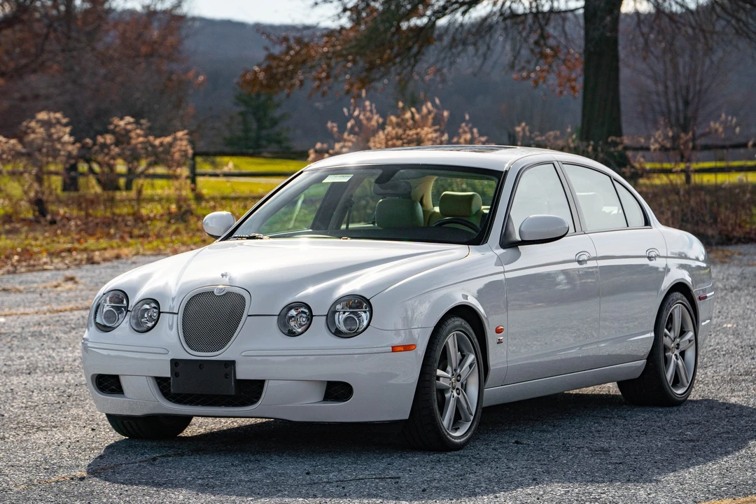 2005 Jaguar S-Type 2nd Gen - Image 9 of 31