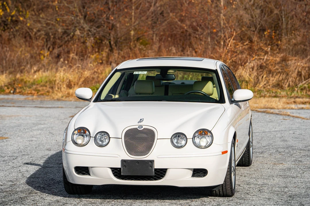 2005 Jaguar S-Type 2nd Gen - Image 15 of 31