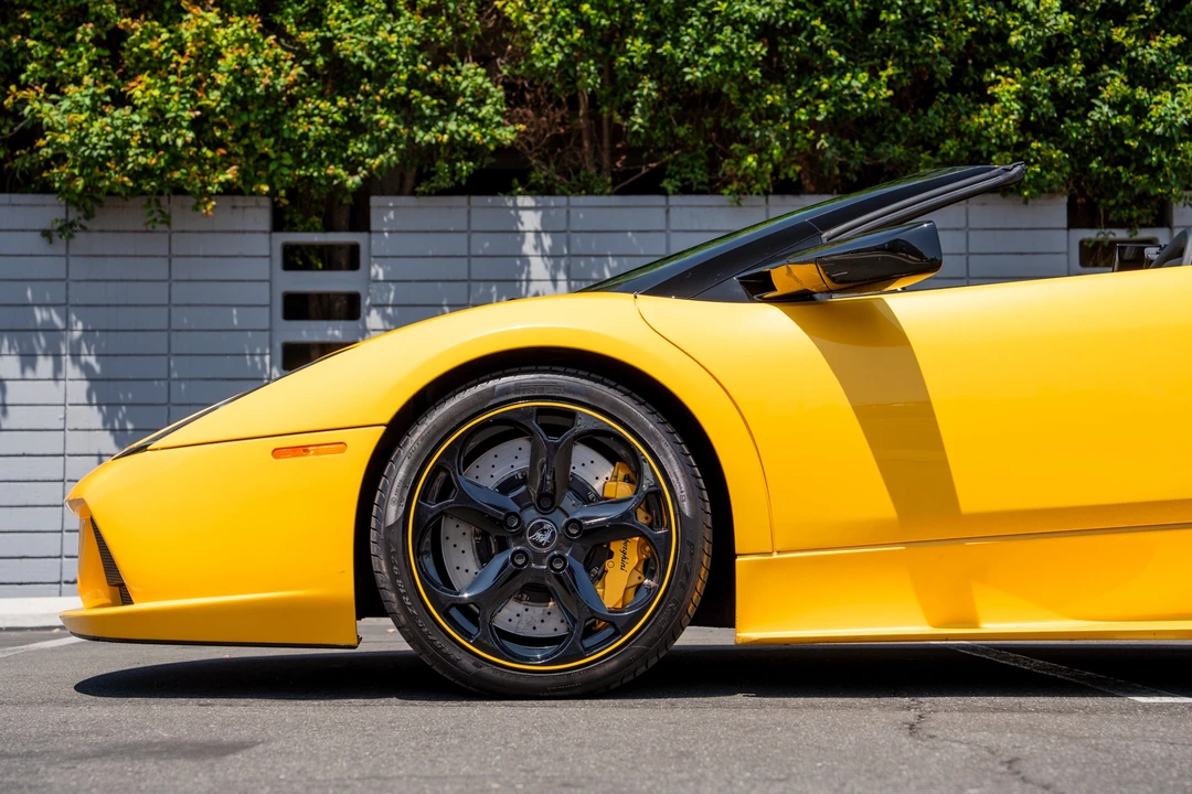 2005 Lamborghini Murcielago - Image 28 of 31