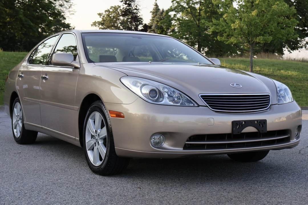 2005 Lexus ES 4th Gen - Image 4 of 31