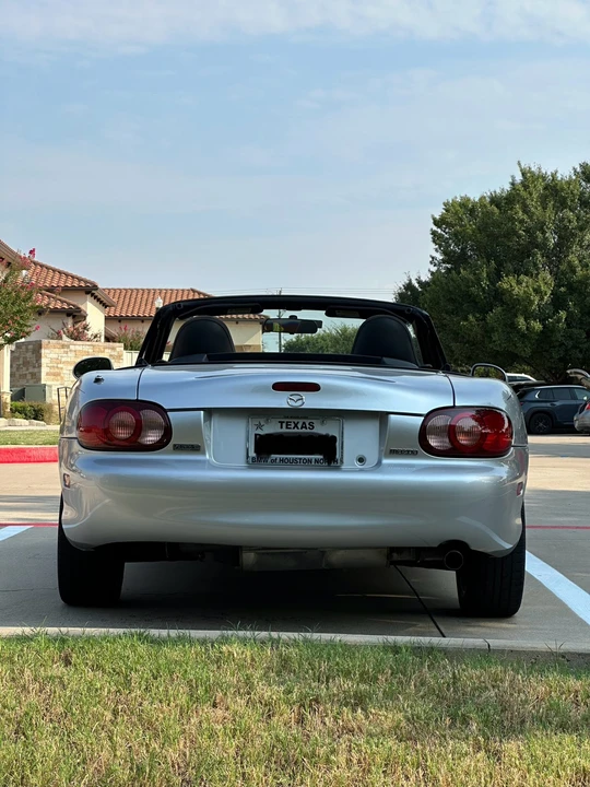 2005 Mazda NB MX-5 Miata - Image 5 of 31