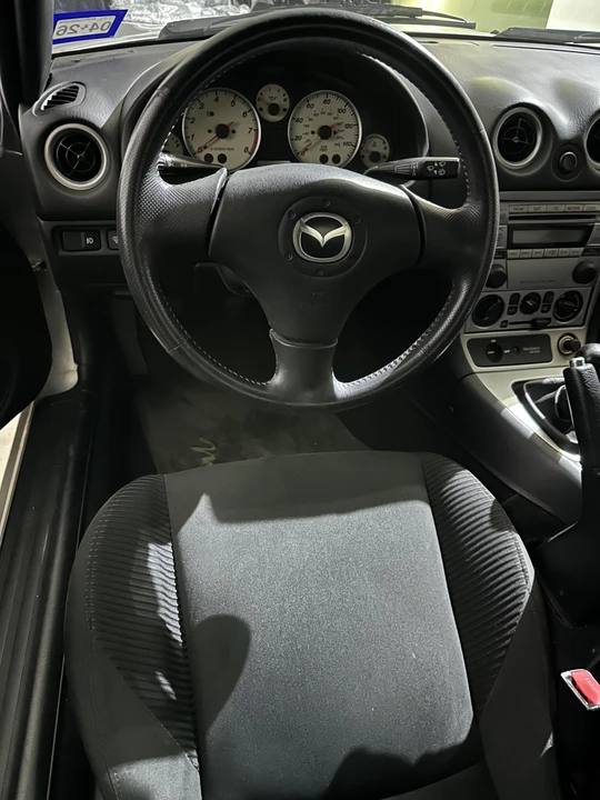 2005 Mazda NB MX-5 Miata - Image 29 of 31