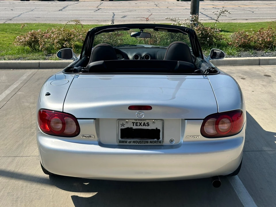 2005 Mazda NB MX-5 Miata - Image 11 of 31
