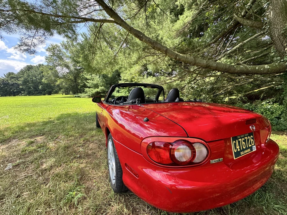 2005 Mazda NB MX-5 Miata - Image 27 of 31