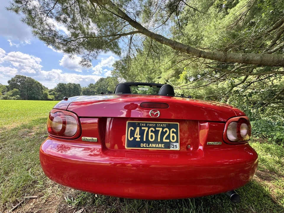 2005 Mazda NB MX-5 Miata - Image 25 of 31