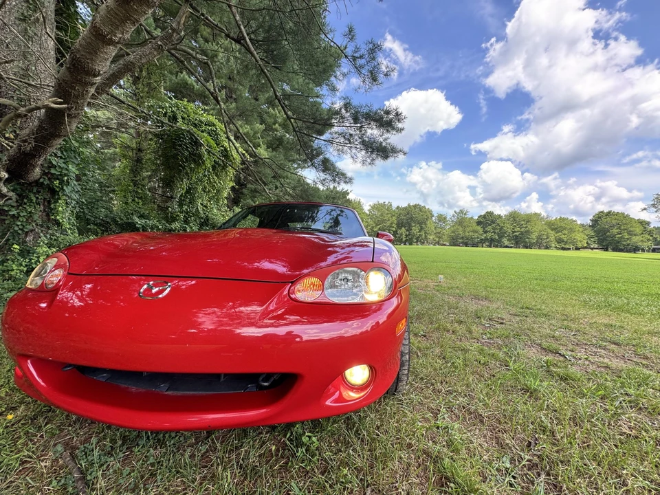 2005 Mazda NB MX-5 Miata - Image 15 of 31
