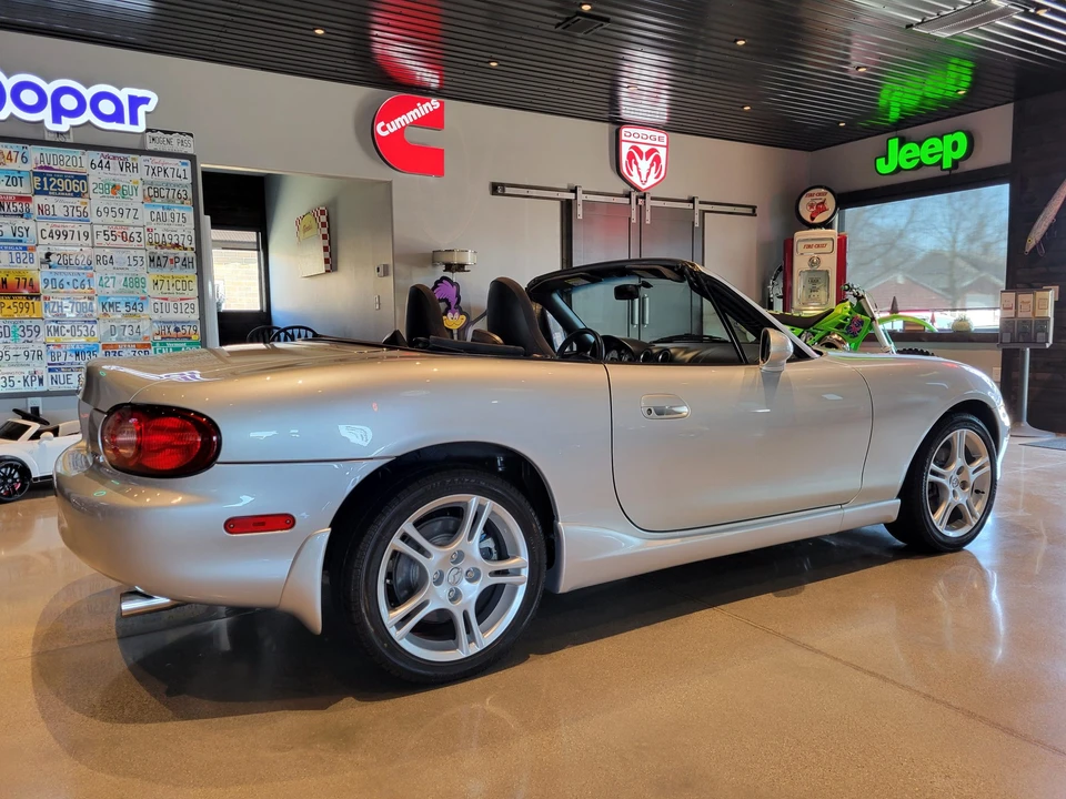 2005 Mazda NB MX-5 Miata - Image 7 of 31