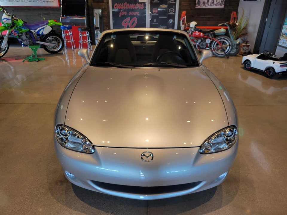 2005 Mazda NB MX-5 Miata - Image 4 of 31