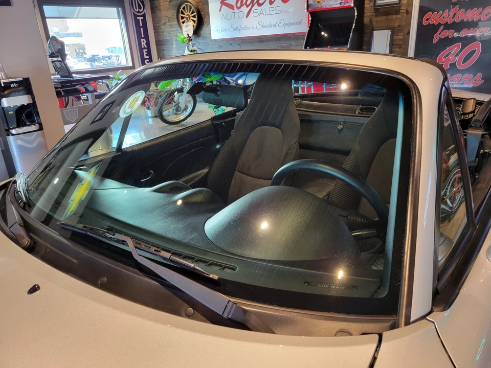 2005 Mazda NB MX-5 Miata - Image 26 of 31