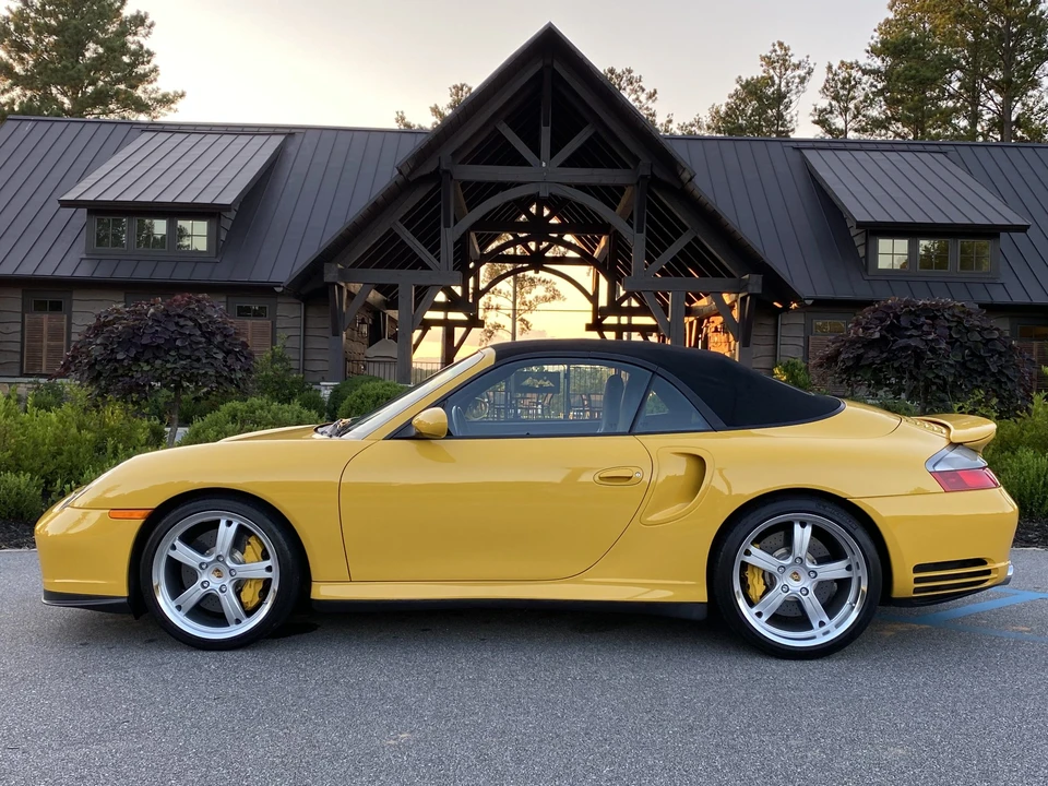 2005 Porsche 996 Turbo - Image 16 of 31