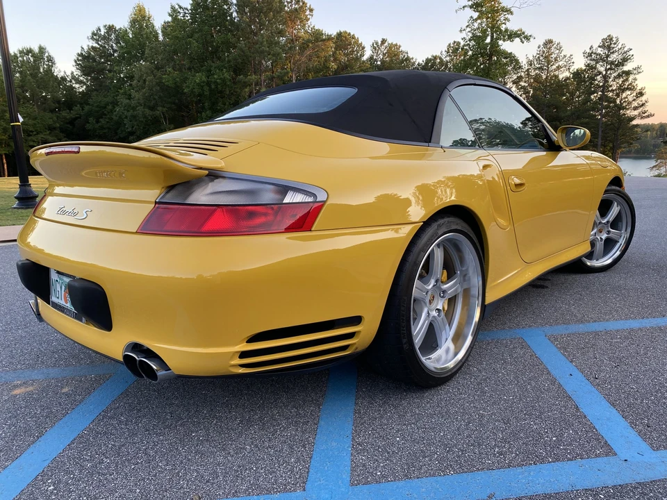 2005 Porsche 996 Turbo - Image 14 of 31