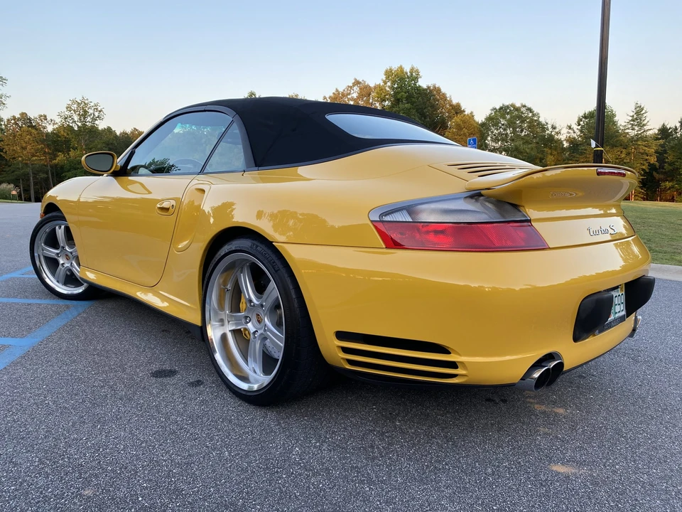 2005 Porsche 996 Turbo - Image 15 of 31