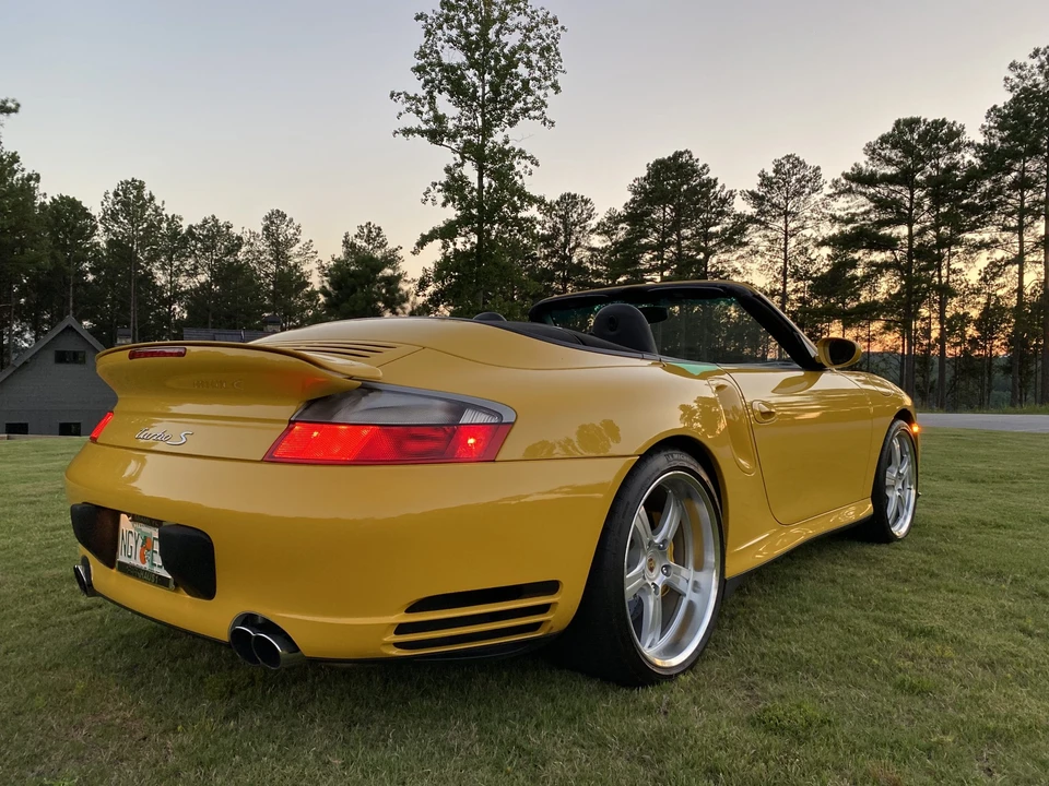 2005 Porsche 996 Turbo - Image 9 of 31