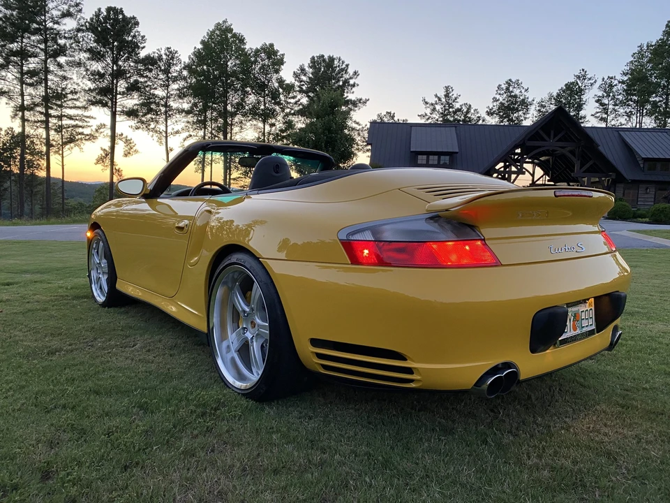 2005 Porsche 996 Turbo - Image 10 of 31