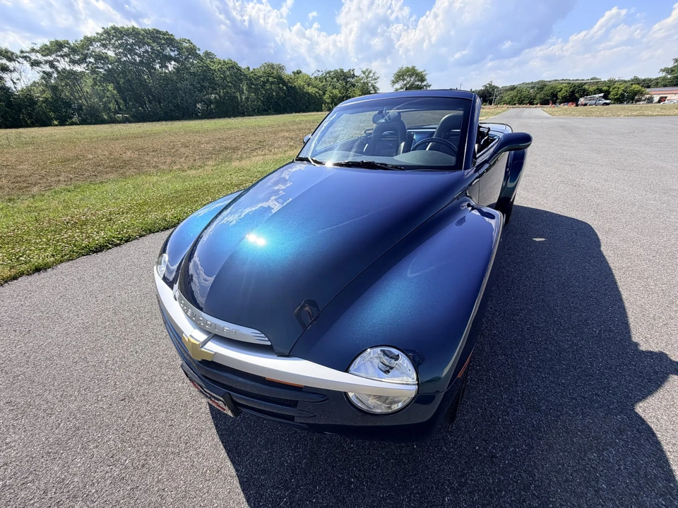 2006 Chevrolet SSR - Image 11 of 31