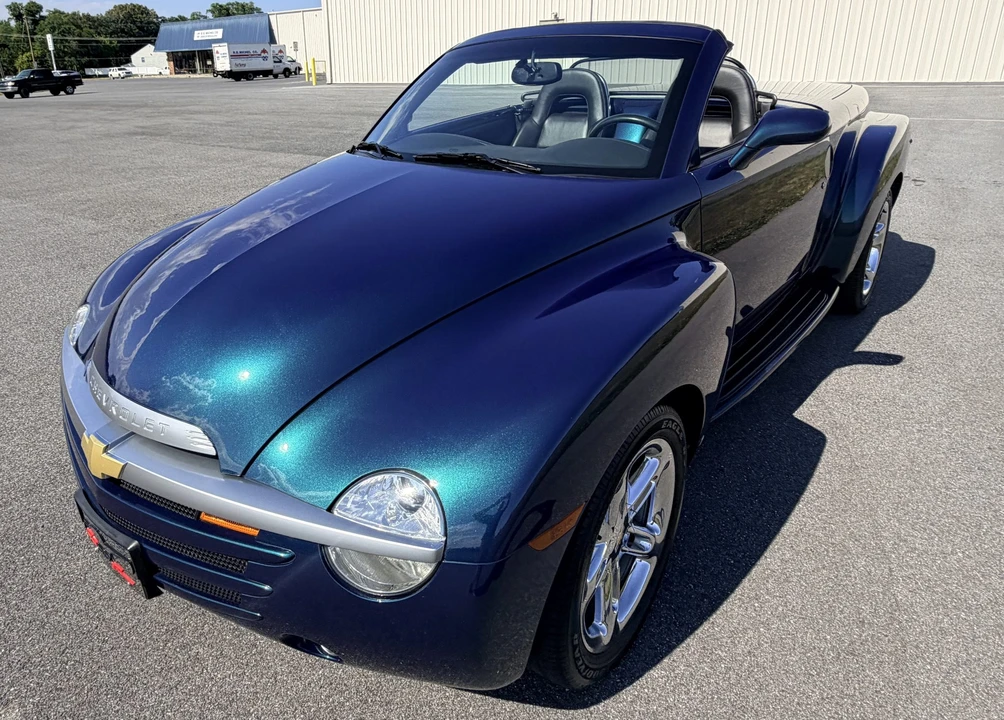 2006 Chevrolet SSR - Image 10 of 31