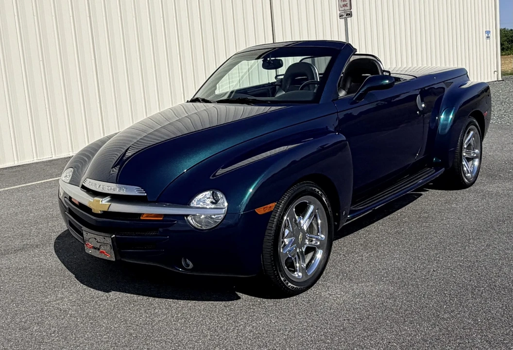 2006 Chevrolet SSR - Image 6 of 31