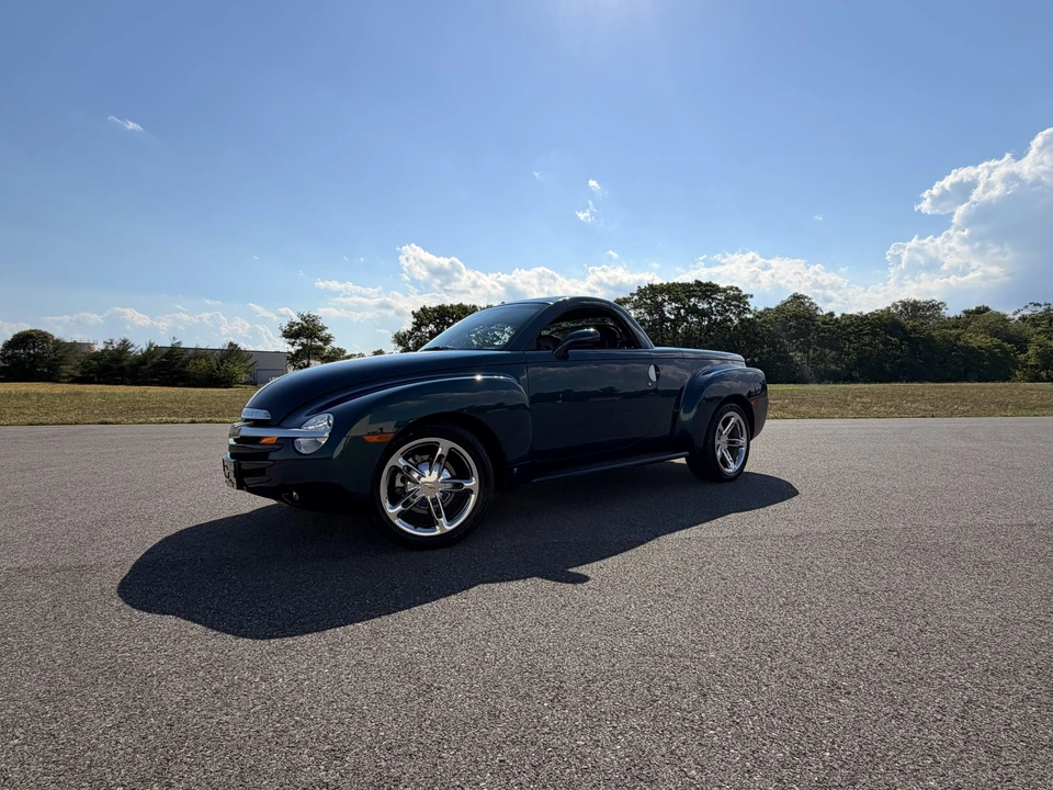 2006 Chevrolet SSR - Image 4 of 31