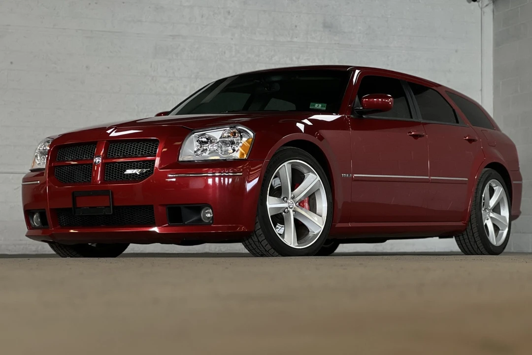 2006 Dodge Magnum SRT8 2nd Gen - Image 8 of 31
