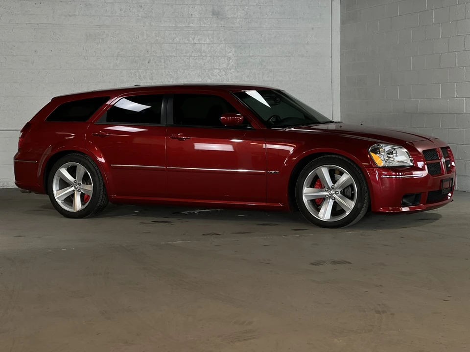 2006 Dodge Magnum SRT8 2nd Gen - Image 30 of 31