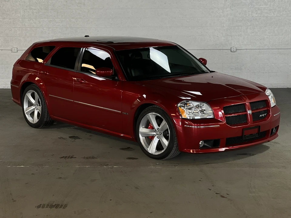 2006 Dodge Magnum SRT8 2nd Gen - Image 18 of 31