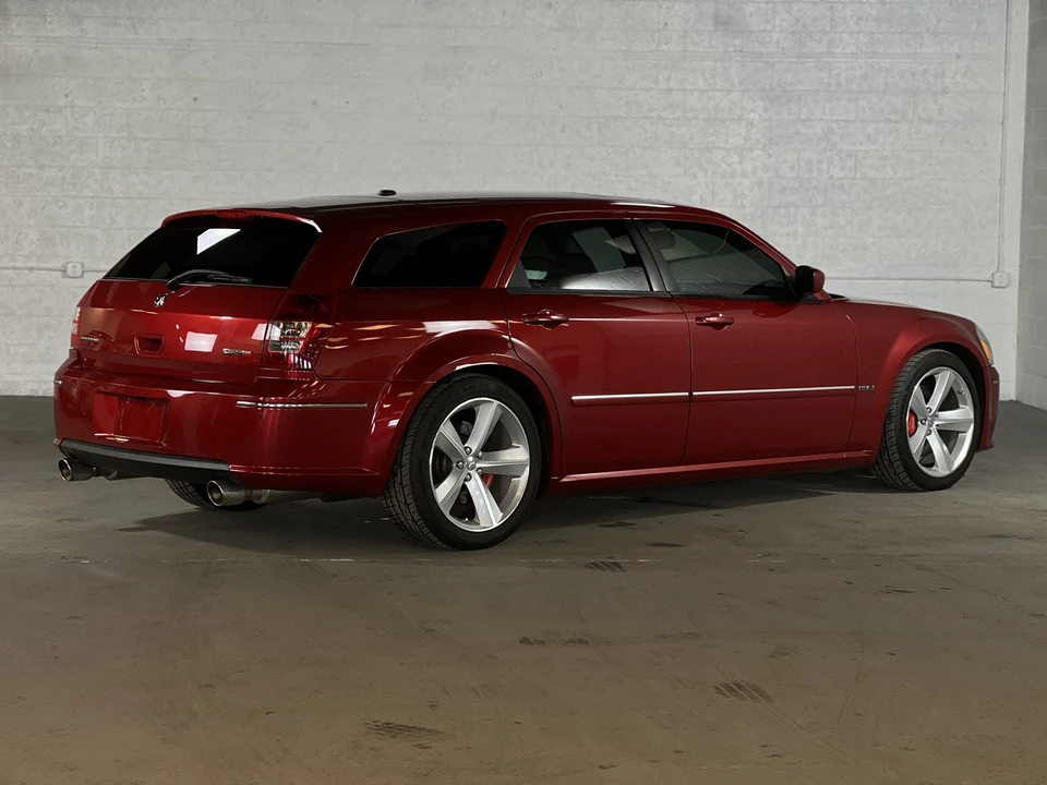 2006 Dodge Magnum SRT8 2nd Gen - Image 27 of 31