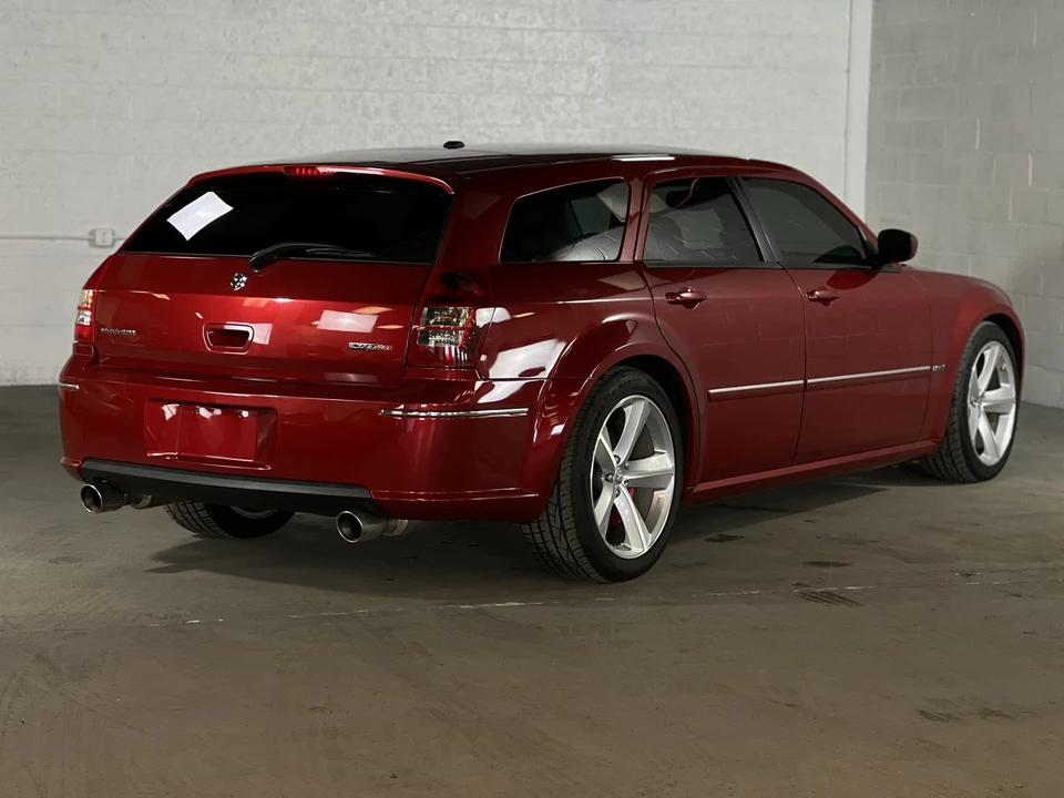 2006 Dodge Magnum SRT8 2nd Gen - Image 25 of 31