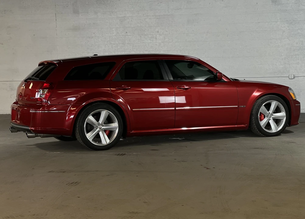 2006 Dodge Magnum SRT8 2nd Gen - Image 29 of 31