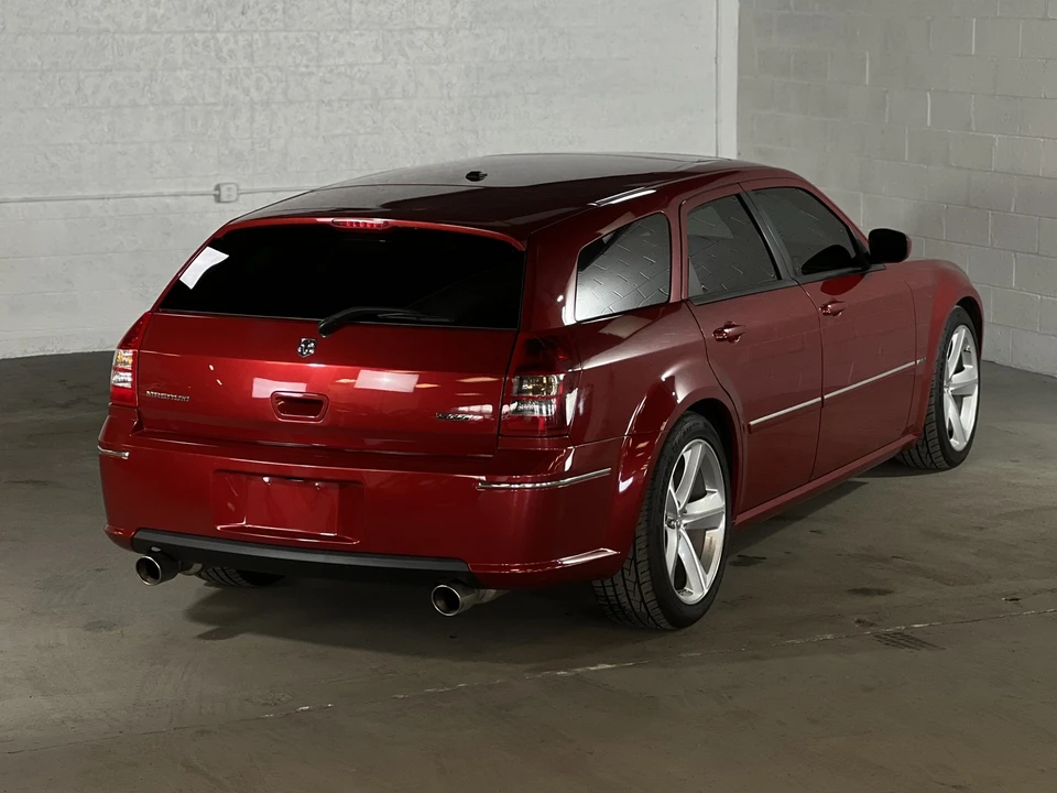 2006 Dodge Magnum SRT8 2nd Gen - Image 30 of 31