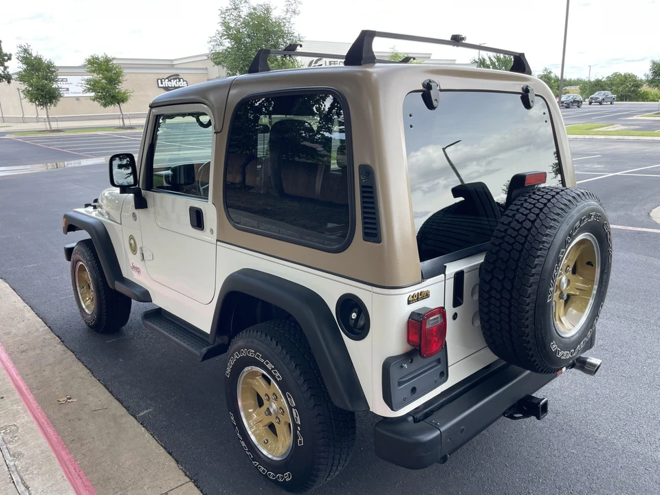 2006 Jeep TJ Wrangler - Image 10 of 31