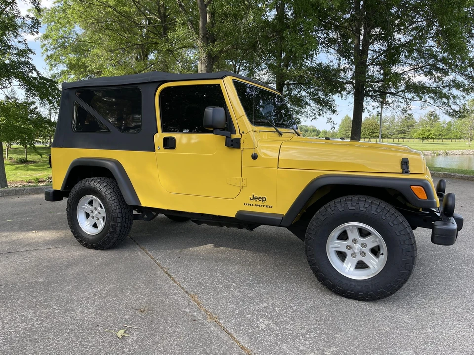 2006 Jeep TJ Wrangler - Image 16 of 31