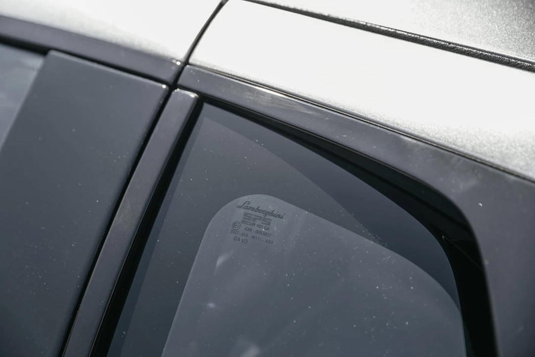 2006 Lamborghini Murcielago - Image 24 of 31
