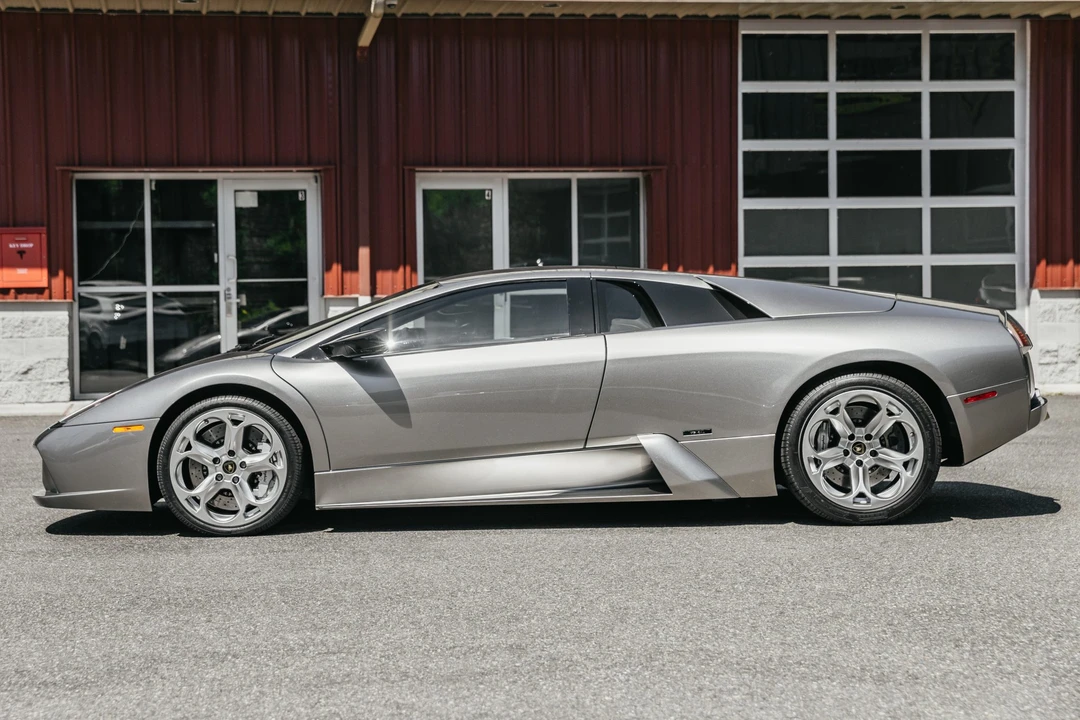 2006 Lamborghini Murcielago - Image 2 of 31