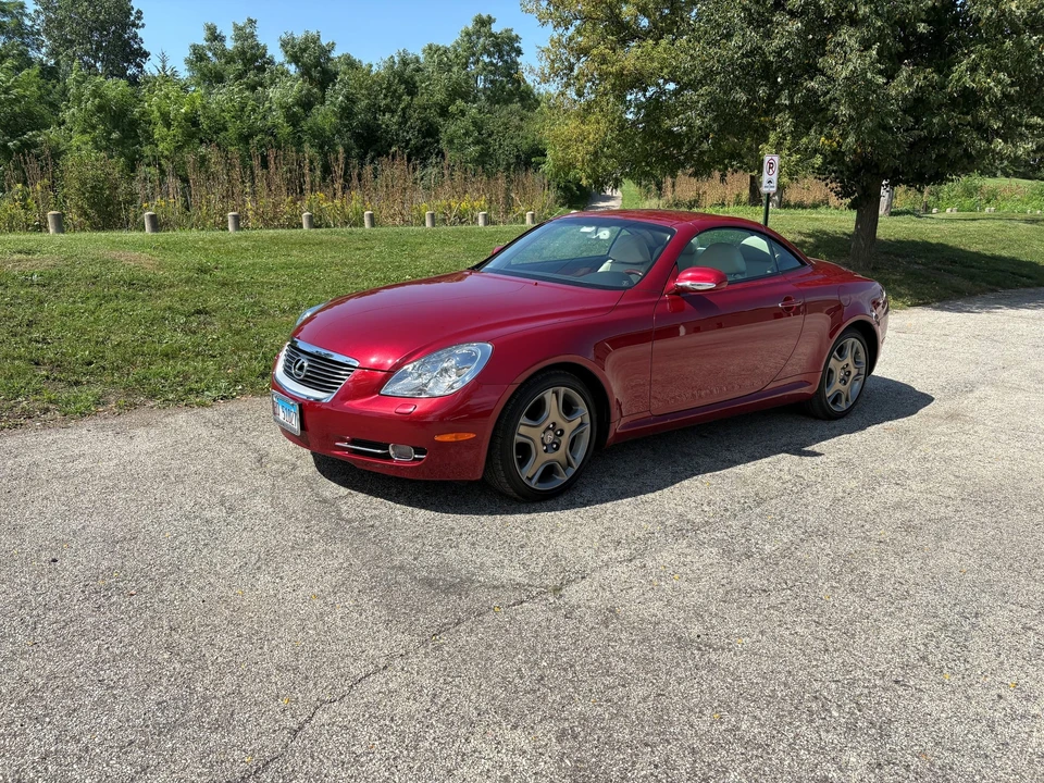 2006 Lexus SC430 - Image 2 of 31