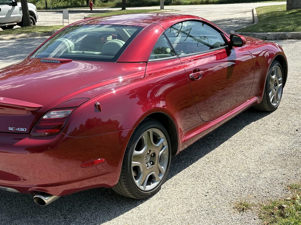 2006 Lexus SC430 - Image 22 of 31