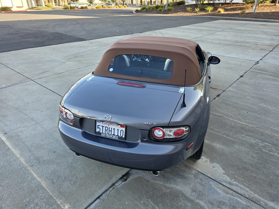 2006 Mazda NC MX-5 Miata - Image 17 of 31