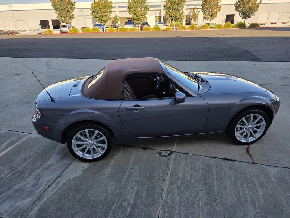2006 Mazda NC MX-5 Miata - Image 21 of 31
